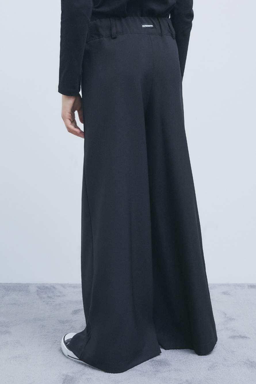 Sabl&eacute; palazzo trousers with pleats, Black, Patrizia Pepe