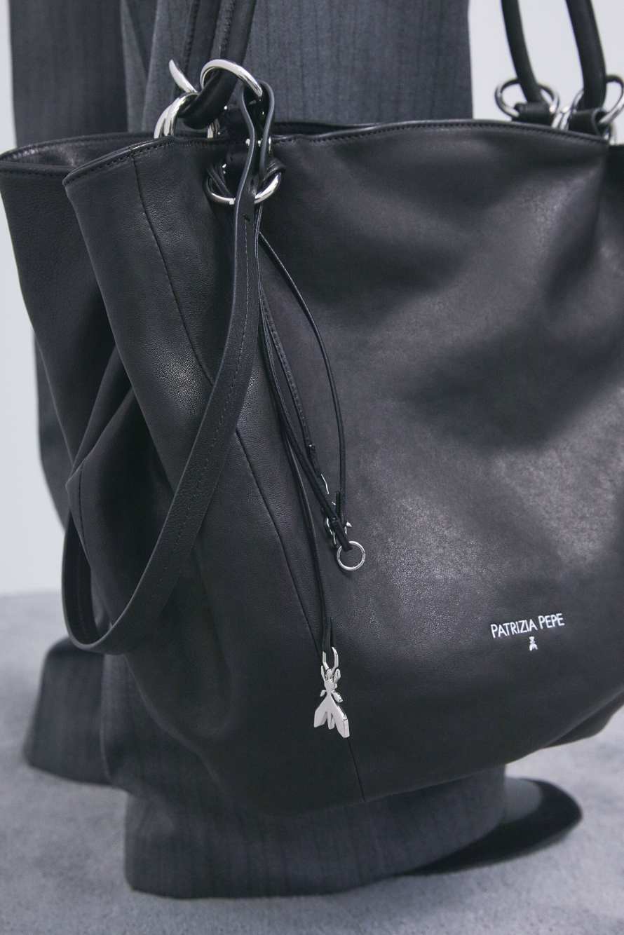 Black Horse leather bucket bag, Black, Patrizia Pepe