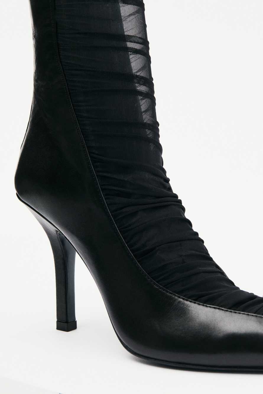 Minimal Shape Second Skin heeled boots, Black, Patrizia Pepe