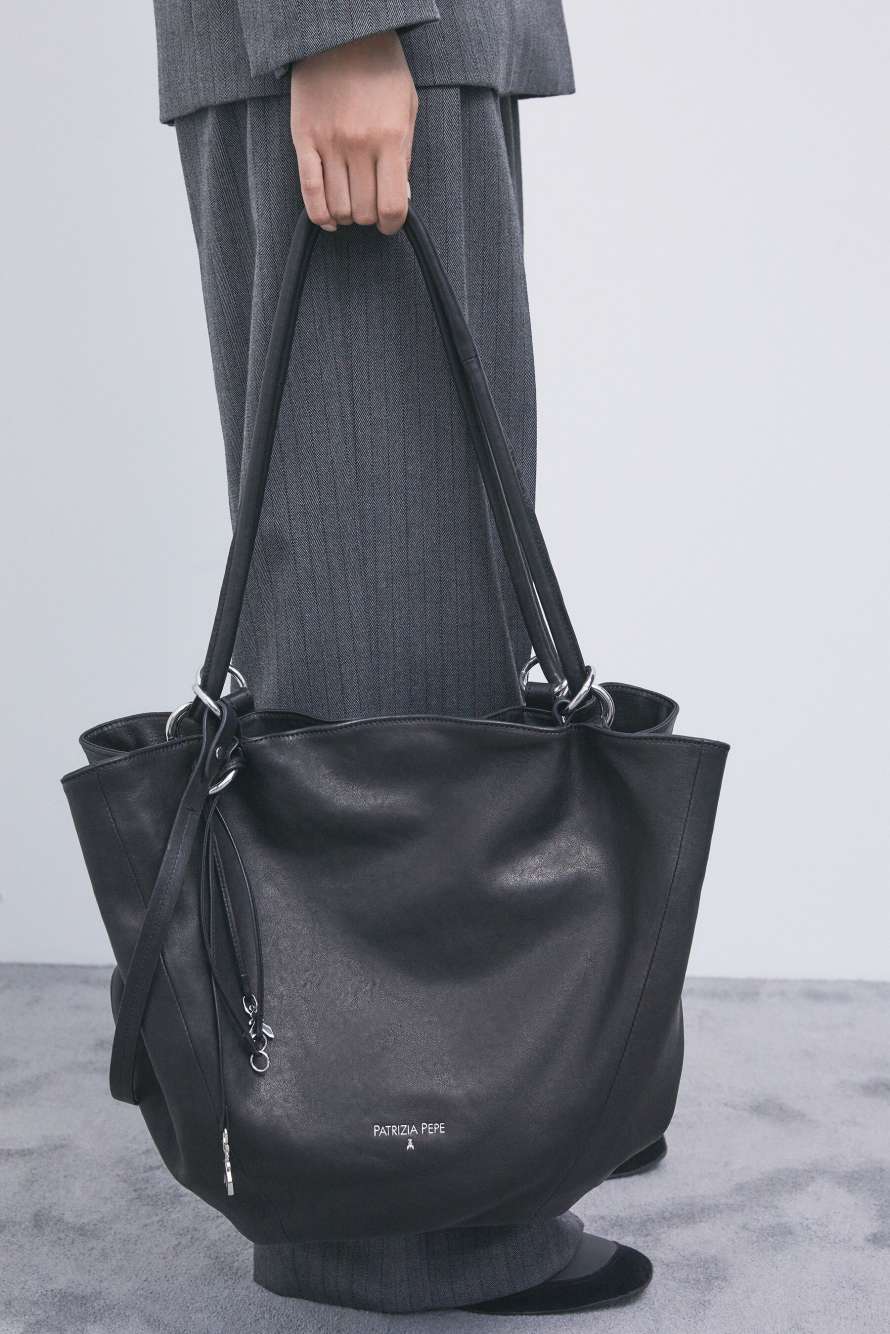 Black Horse leather bucket bag, Black, Patrizia Pepe