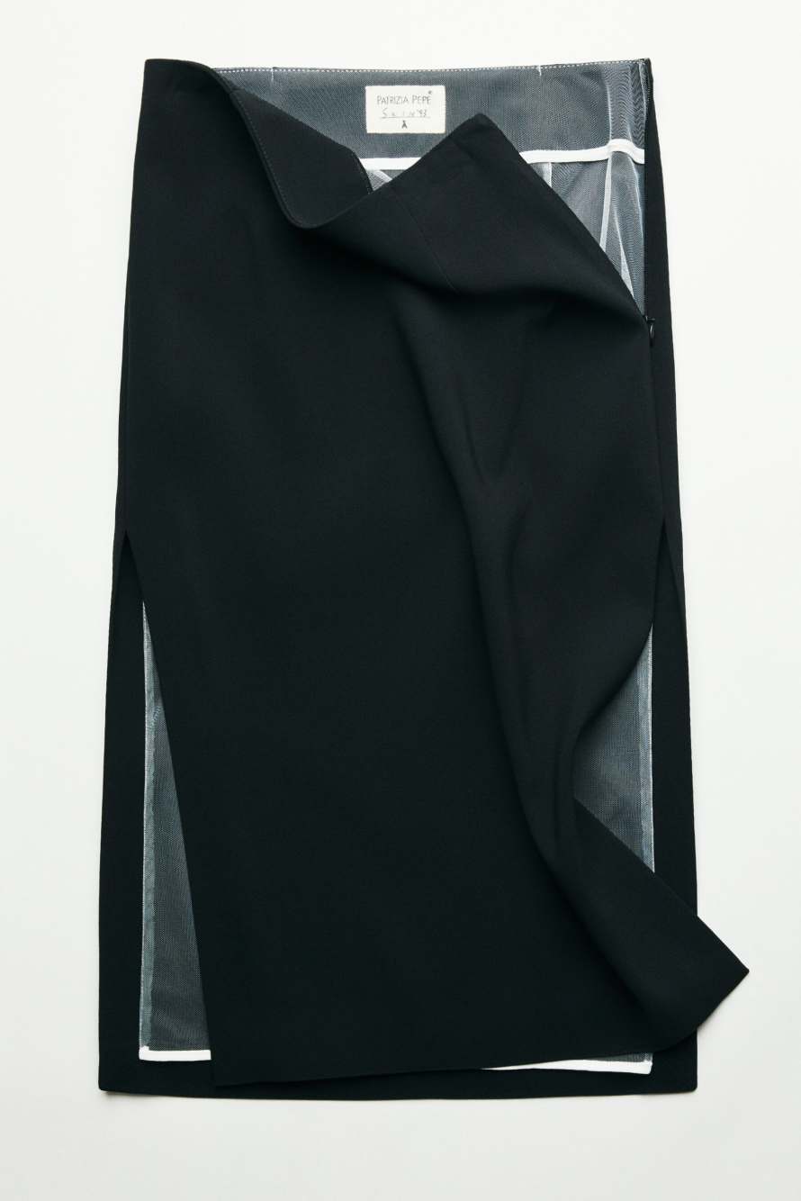 &ldquo;My SKIN Tailoring&rdquo; midi skirt in cr&ecirc;pe with slits, Black, Patrizia Pepe