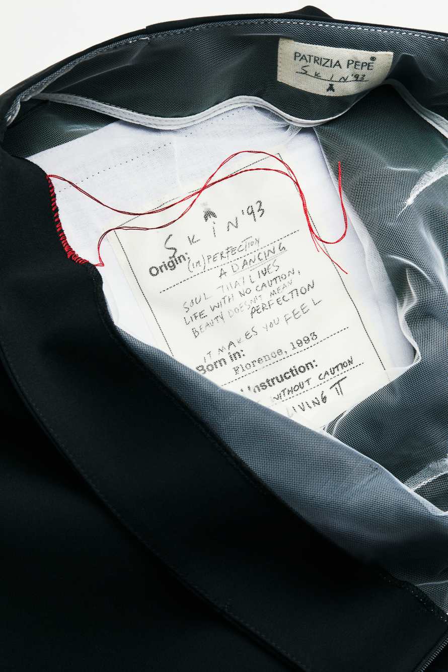 &ldquo;My SKIN Tailoring&rdquo; midi skirt in cr&ecirc;pe with slits, Black, Patrizia Pepe