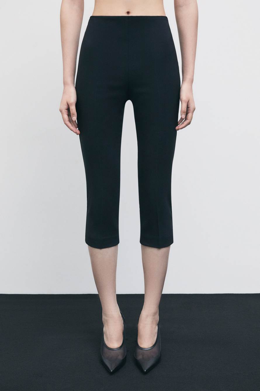 &ldquo;My SKIN Tailoring&rdquo; stretch-cr&ecirc;pe capri trousers, Black, Patrizia Pepe