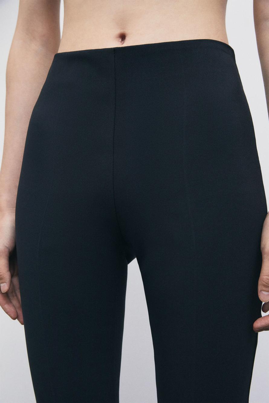 &ldquo;My SKIN Tailoring&rdquo; stretch-cr&ecirc;pe capri trousers, Black, Patrizia Pepe