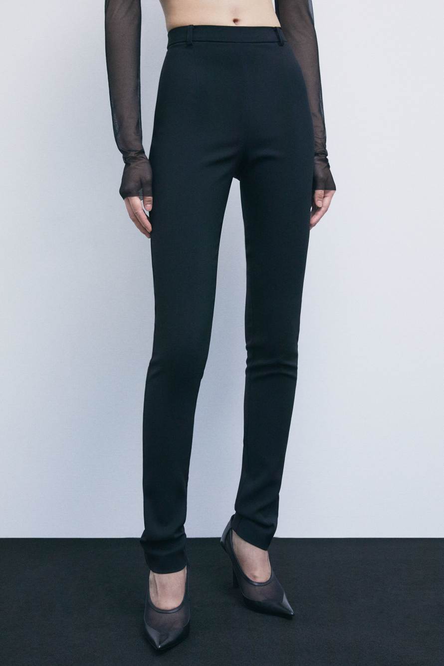&ldquo;My SKIN Tailoring&rdquo; slim-fit trousers in stretch cr&ecirc;pe, Black, Patrizia Pepe