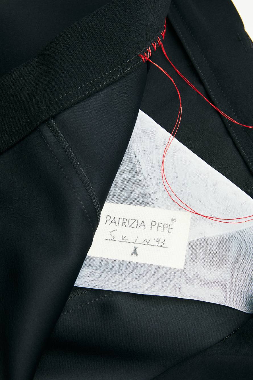 &ldquo;My SKIN Tailoring&rdquo; slim-fit trousers in stretch cr&ecirc;pe, Black, Patrizia Pepe