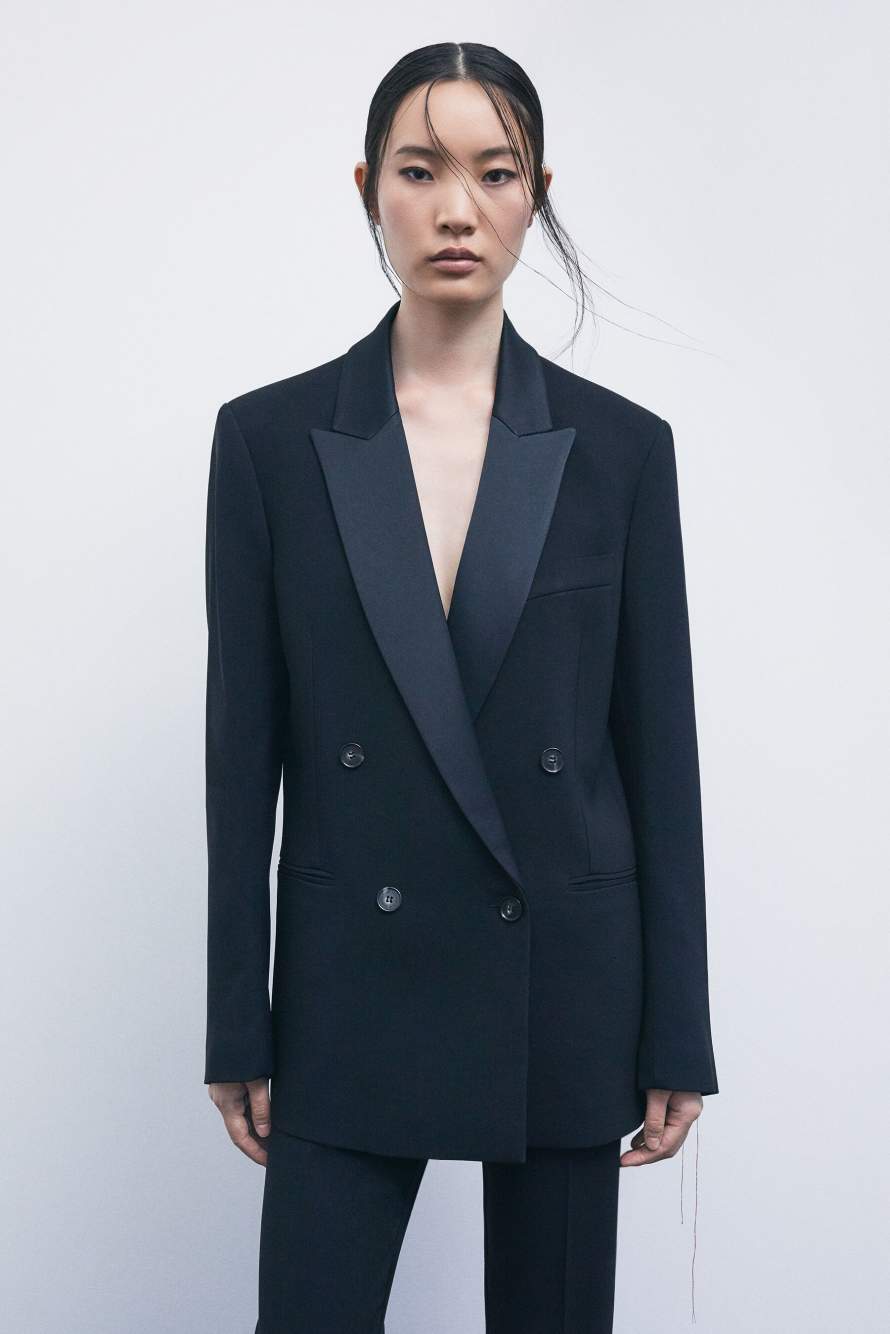 &ldquo;My SKIN Tailoring&rdquo; oversized double-breasted blazer with satin lapels, Black, Patrizia Pepe