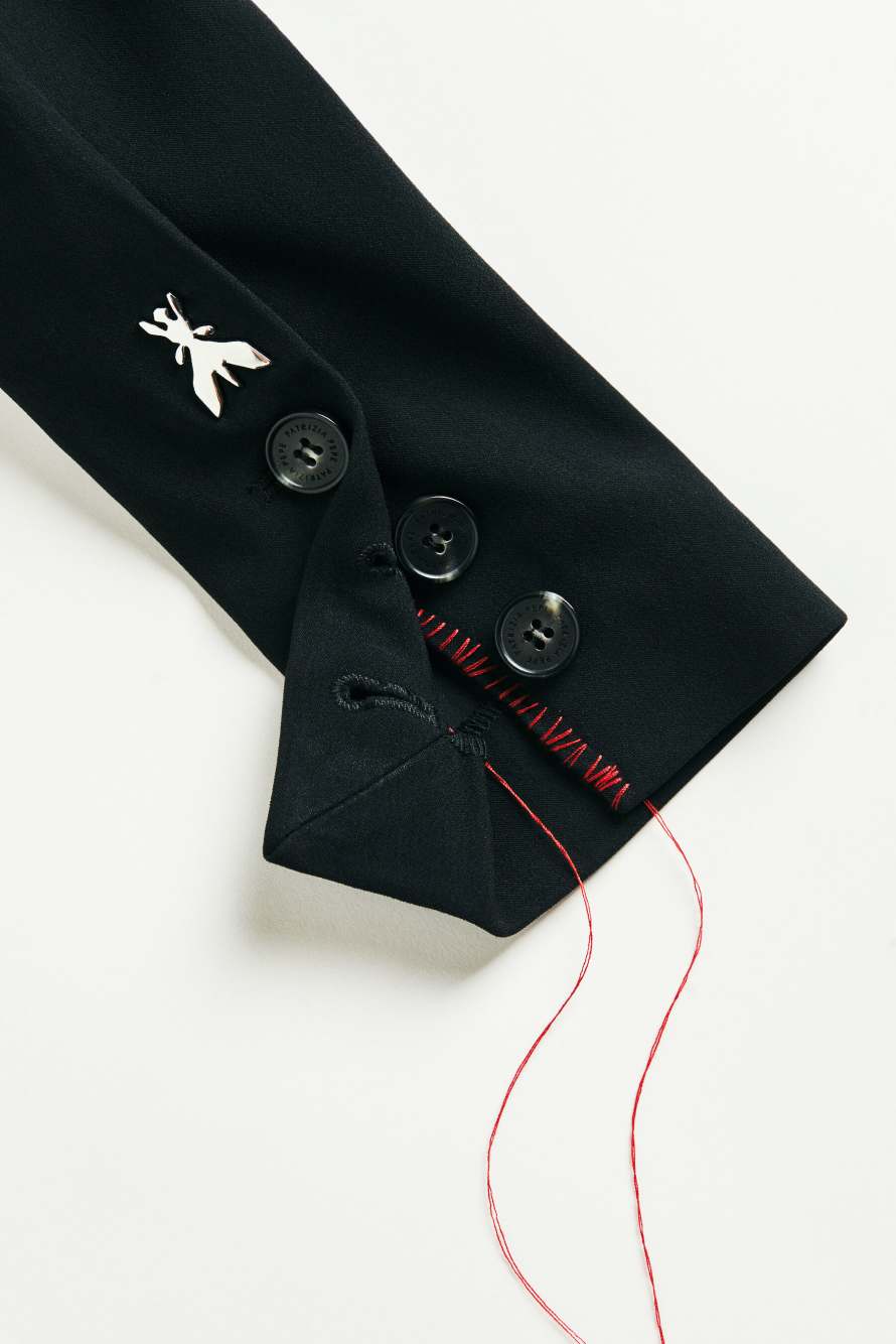 &ldquo;My SKIN Tailoring&rdquo; Icon 501 blazer in stretch cr&ecirc;pe, Black, Patrizia Pepe