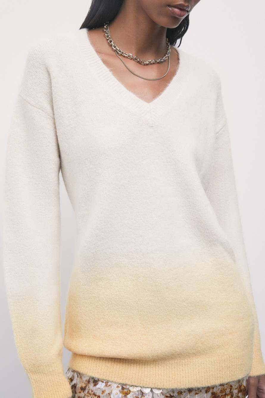 Su&eacute;ter de cuello en V de fibra mixta, Blanco crema/Albaricoque