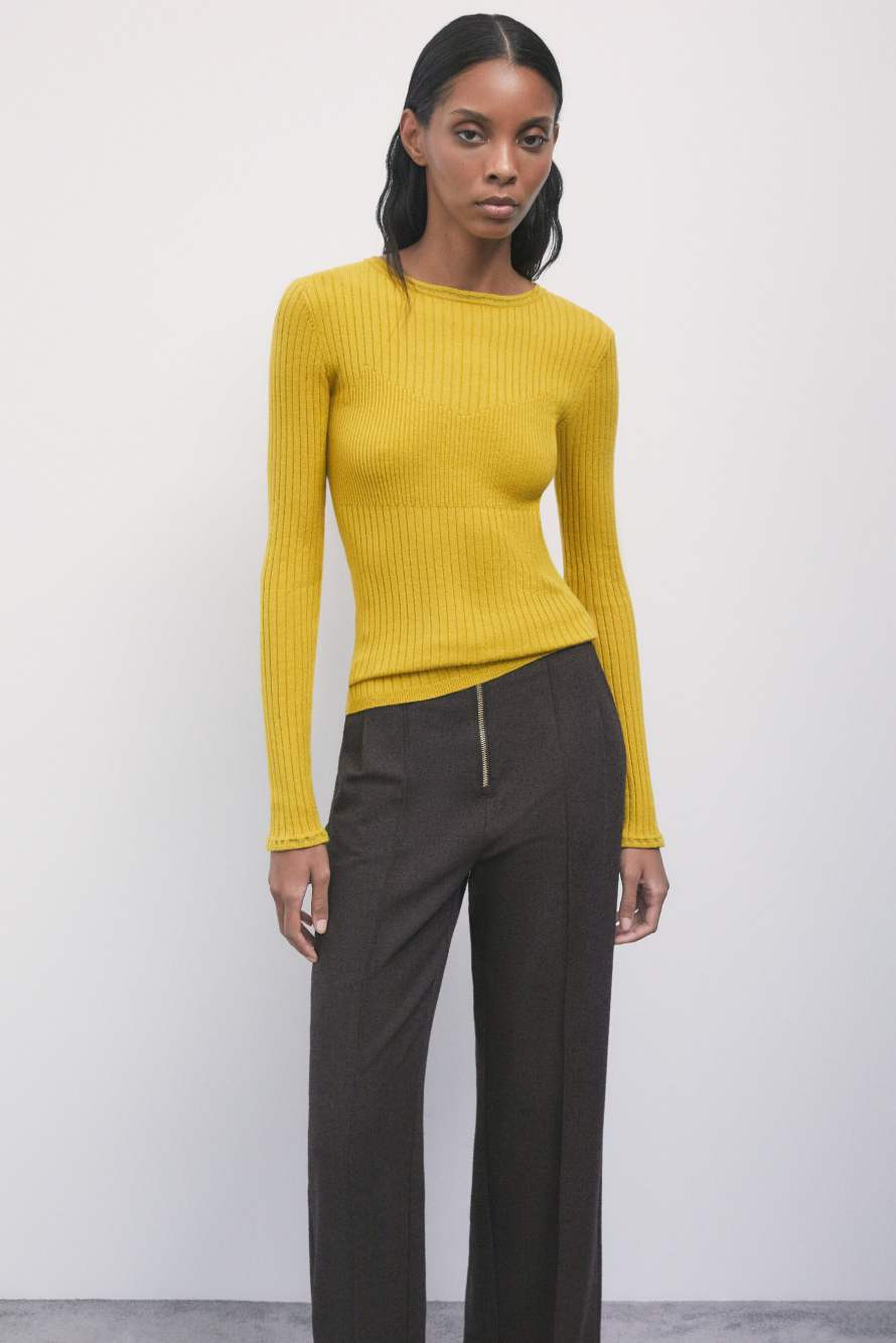 Jersey slim fit de canal&eacute;, Amarillo