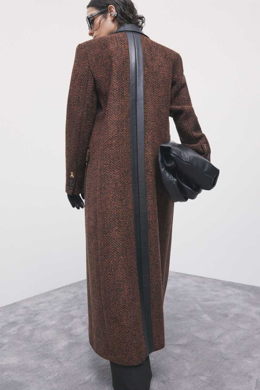 Long wool-blend boucl&eacute; coat, Brown, Patrizia Pepe