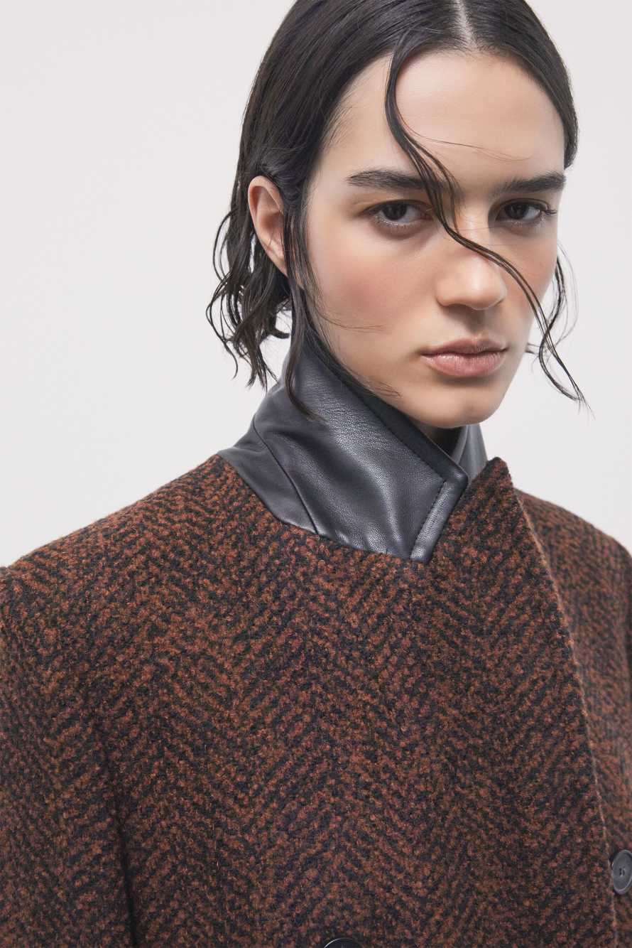 Long wool-blend boucl&eacute; coat, Brown, Patrizia Pepe