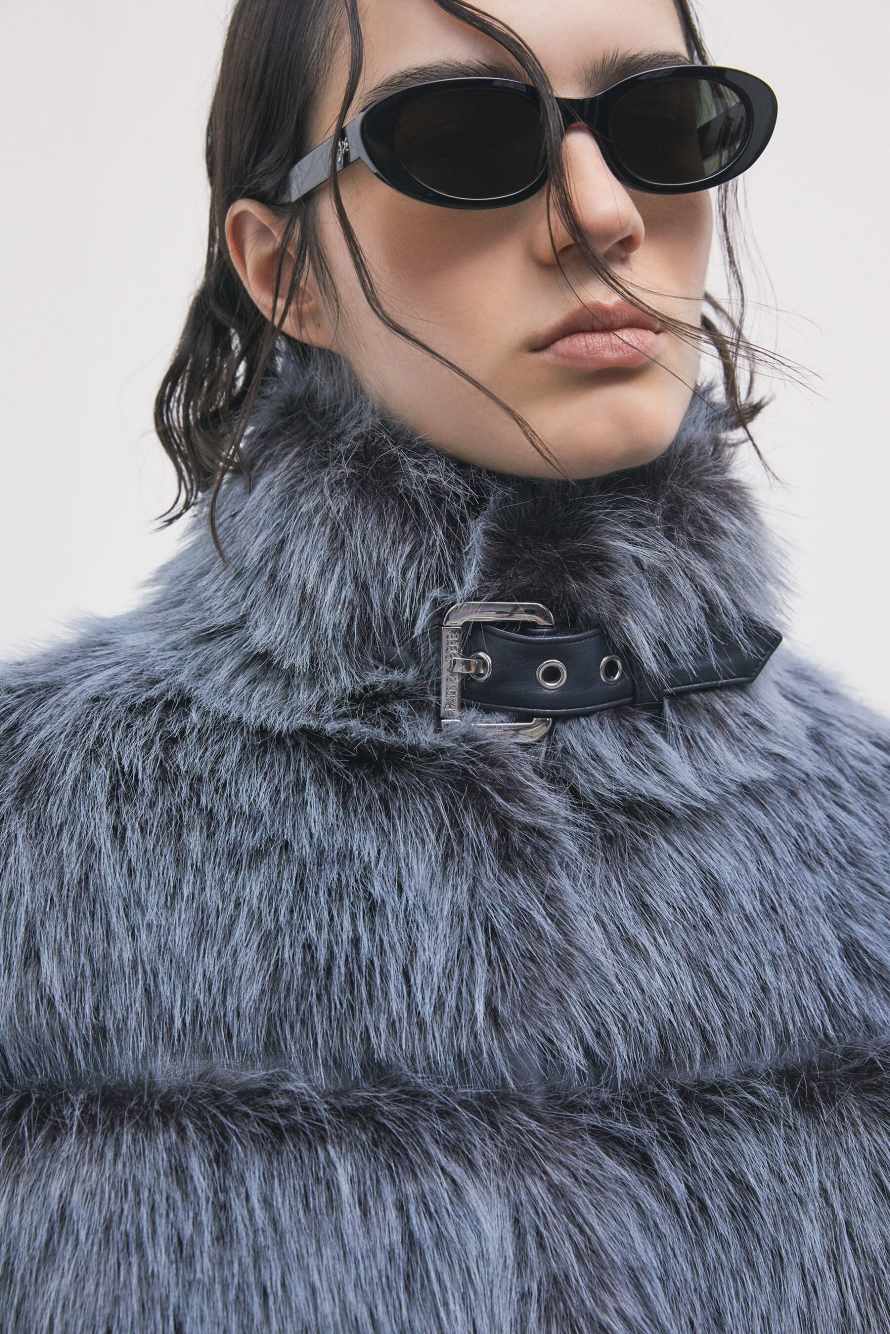 Kurze flauschige Jacke, Blau, Patrizia Pepe