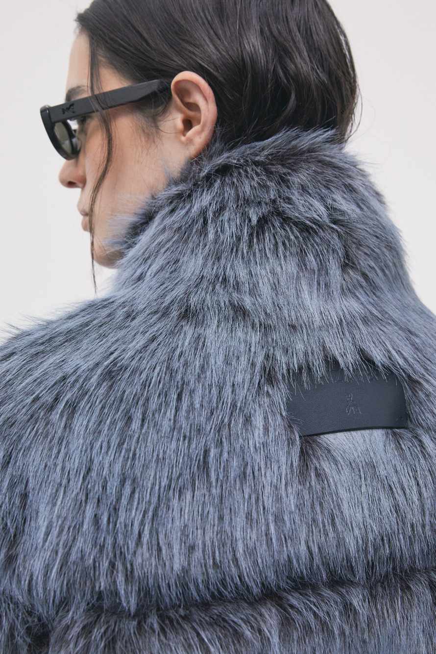 Kurze flauschige Jacke, Blau, Patrizia Pepe