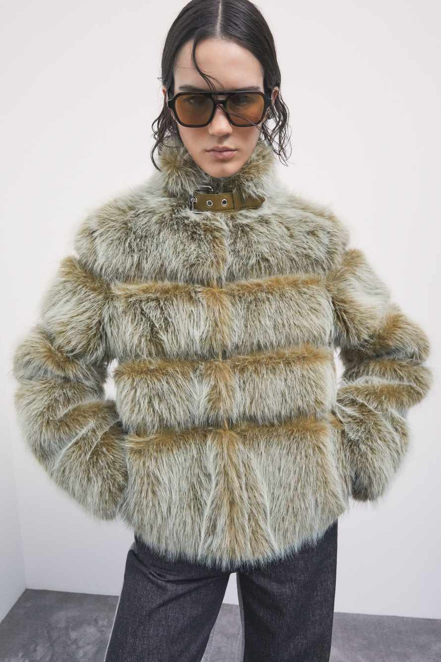 Kurze flauschige Jacke, Gr&uuml;n, Patrizia Pepe
