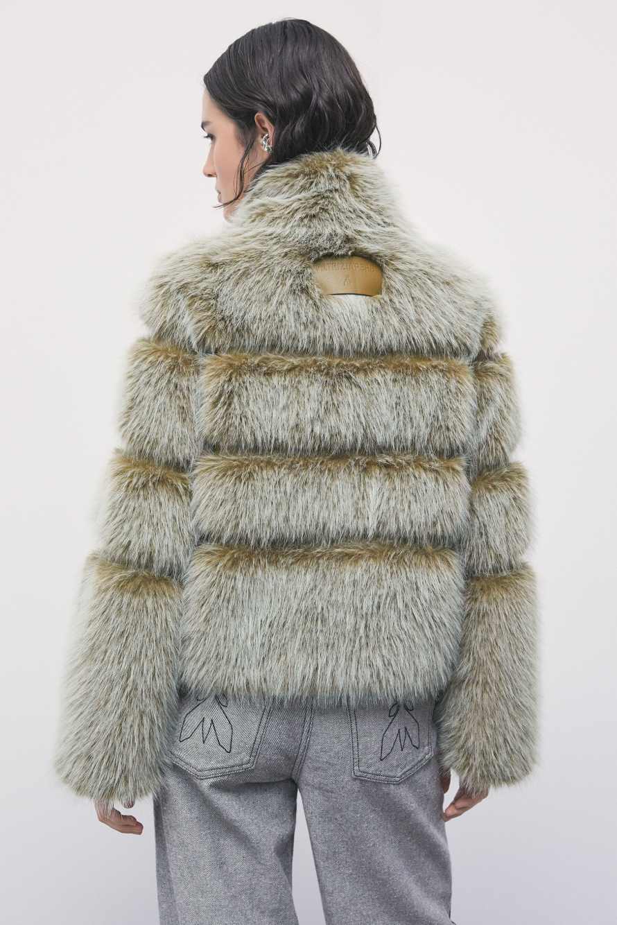 Kurze flauschige Jacke, Gr&uuml;n, Patrizia Pepe