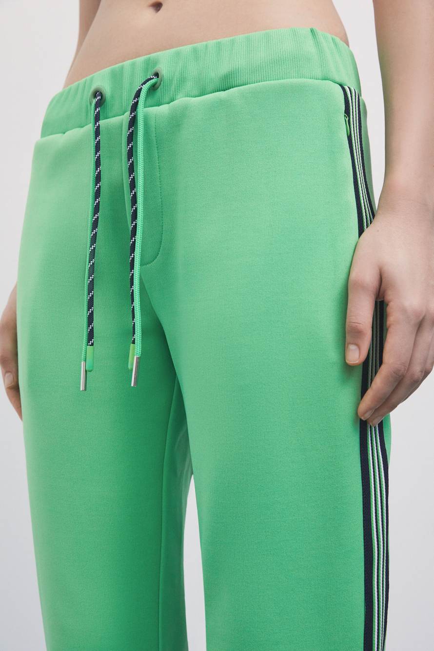 Pantal&oacute;n jogger con detalles laterales, Verde