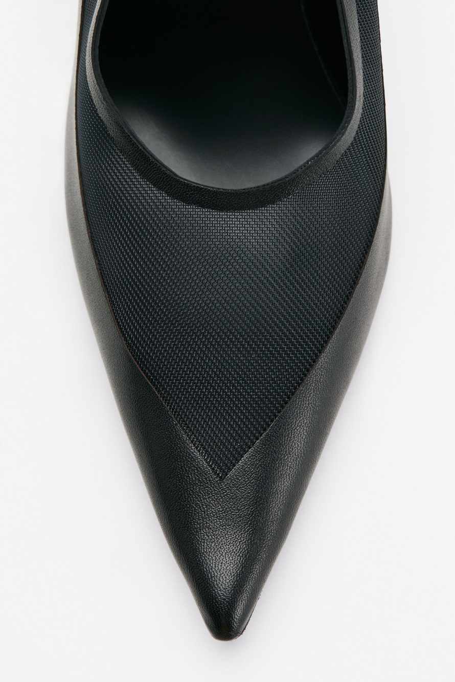 &ldquo;Vedo Non Vedo&rdquo; Minimal Shape pumps, Black, Patrizia Pepe