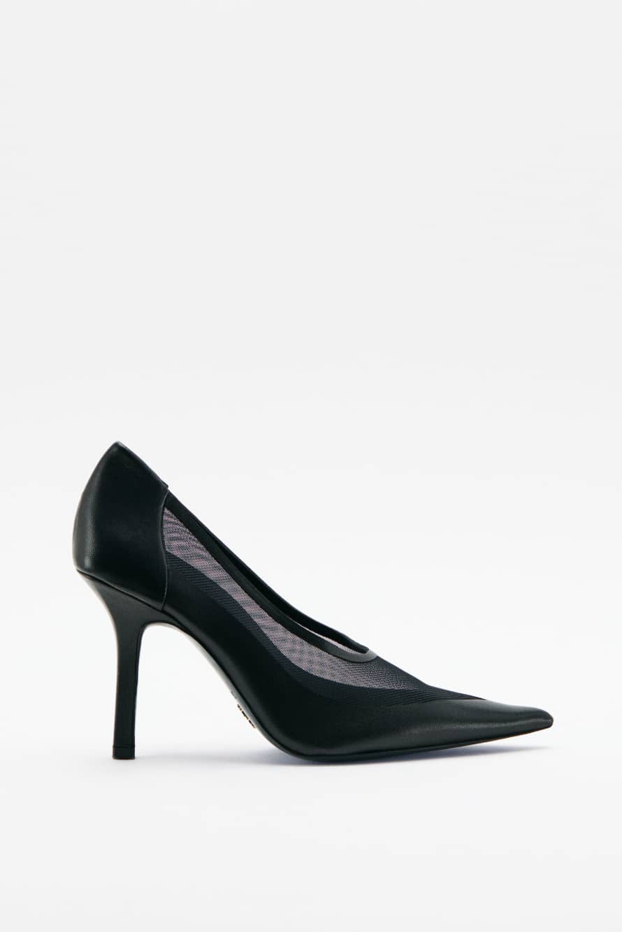 &ldquo;Vedo Non Vedo&rdquo; Minimal Shape pumps, Black, Patrizia Pepe