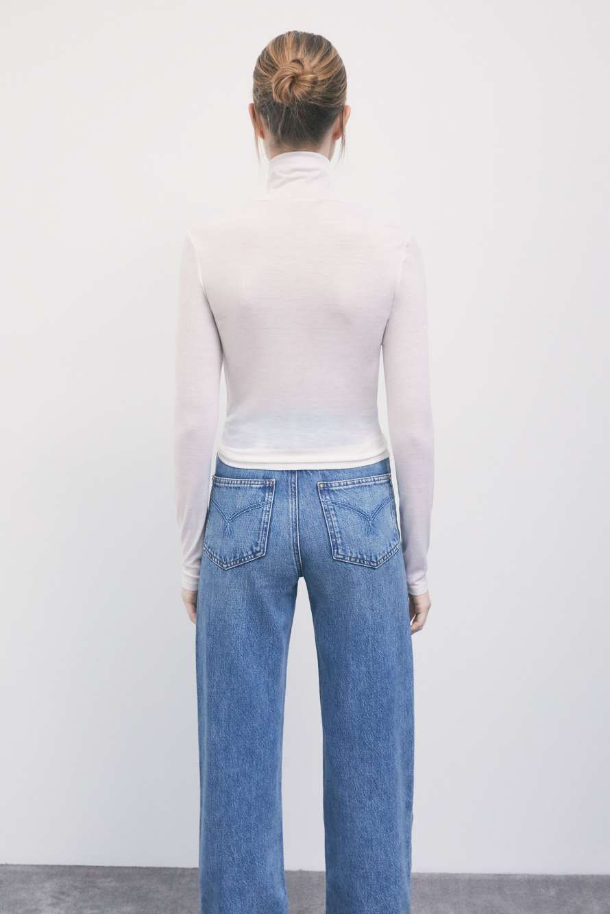 Jersey de cuello alto en lana ultraligera, Blanco