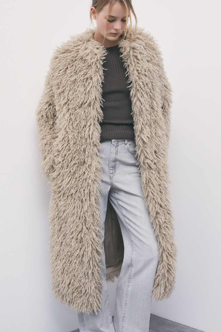 Soft curled coat, Brown, Patrizia Pepe