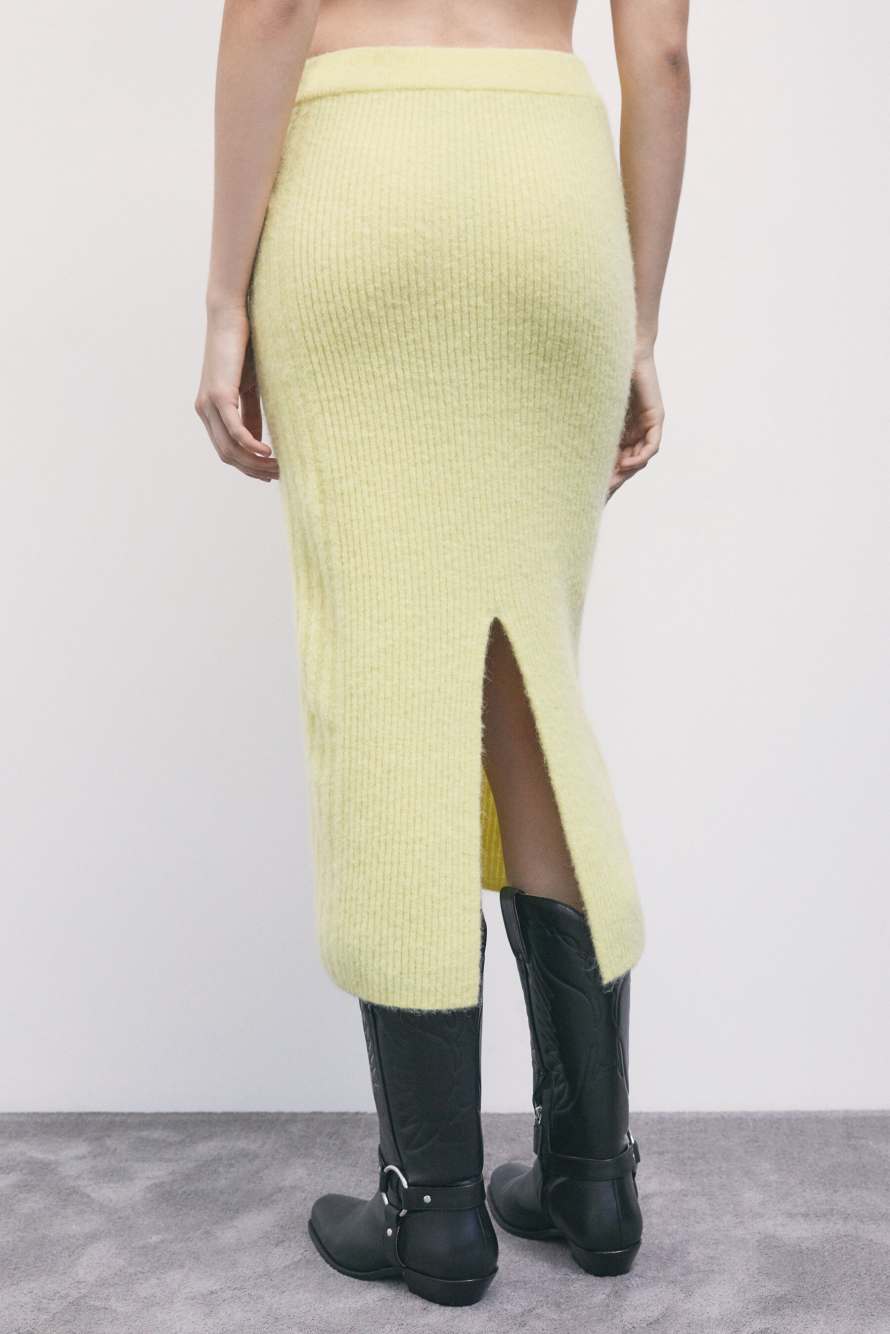 Knitted midi skirt with slit, Yellow, Patrizia Pepe