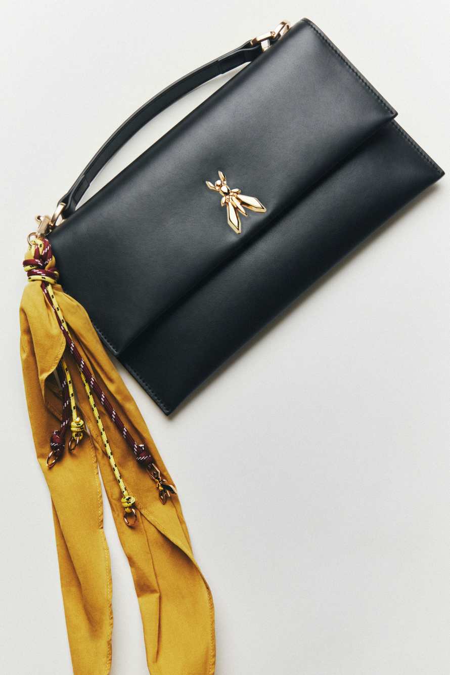 Leather clutch with chain, Black, Patrizia Pepe